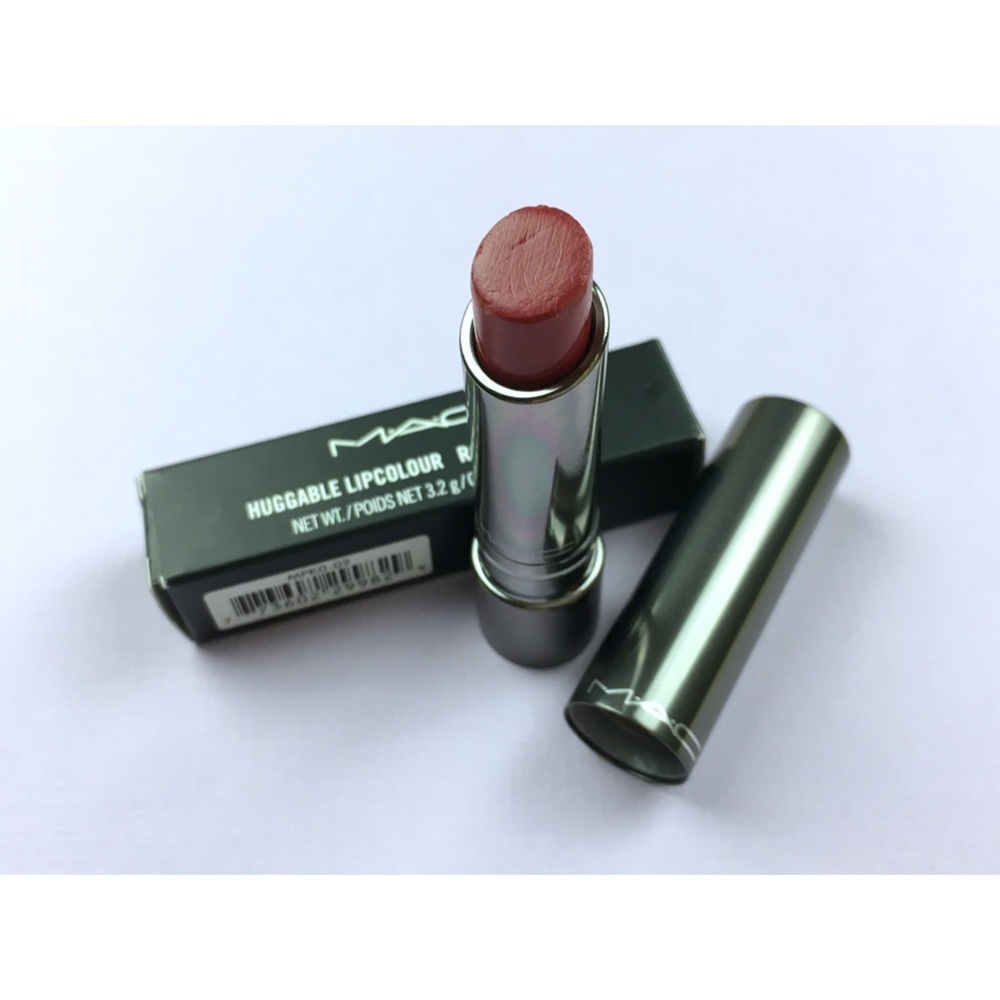 MAC Huggable Lipstick